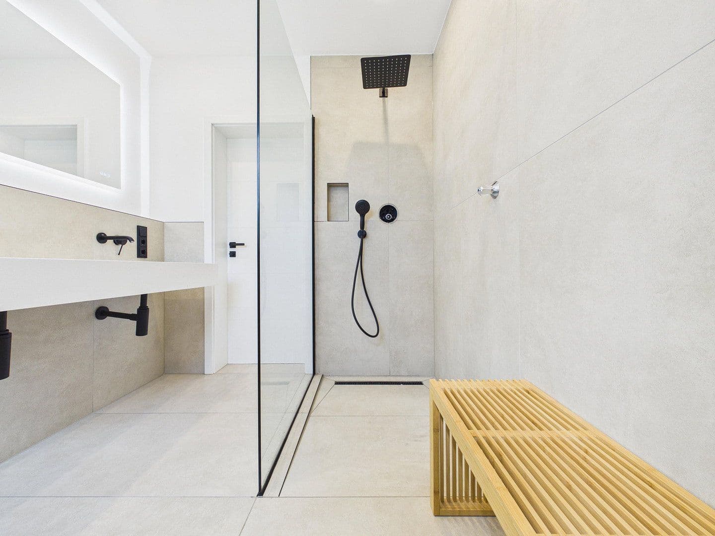 Prodej bytu 5+1 127 m², Humboldtstraße 10b, Erlangen, Bavorsko Prodej bytu 5+1 127 m², Humboldtstraße 10b, Erlangen, Bavorsko
