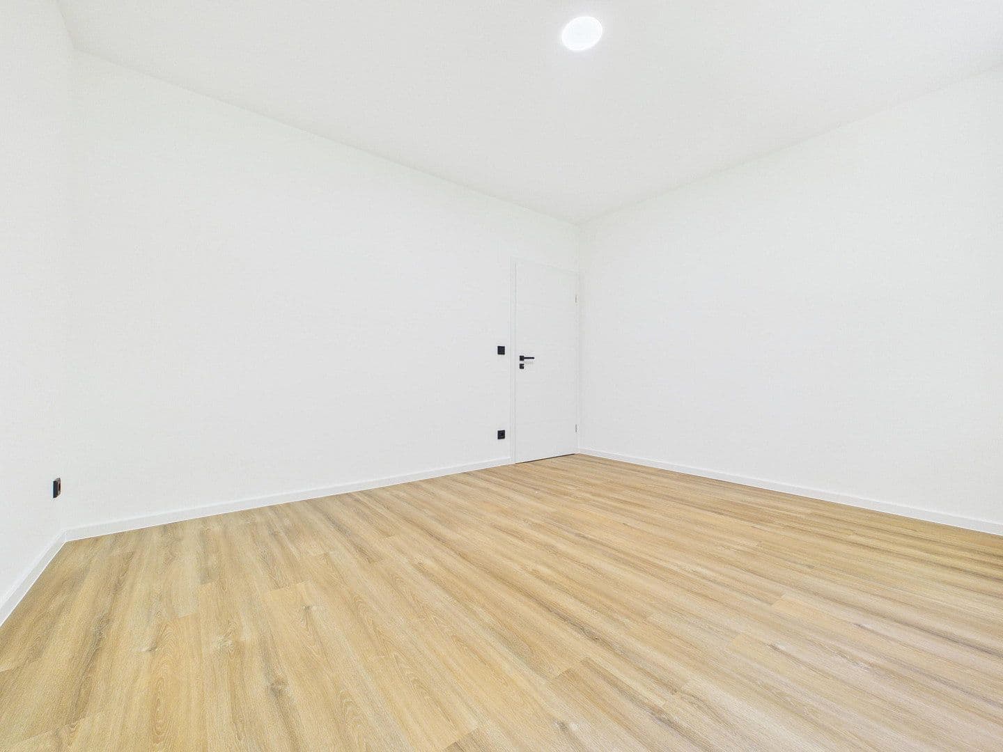 Prodej bytu 5+1 127 m², Humboldtstraße 10b, Erlangen, Bavorsko Prodej bytu 5+1 127 m², Humboldtstraße 10b, Erlangen, Bavorsko