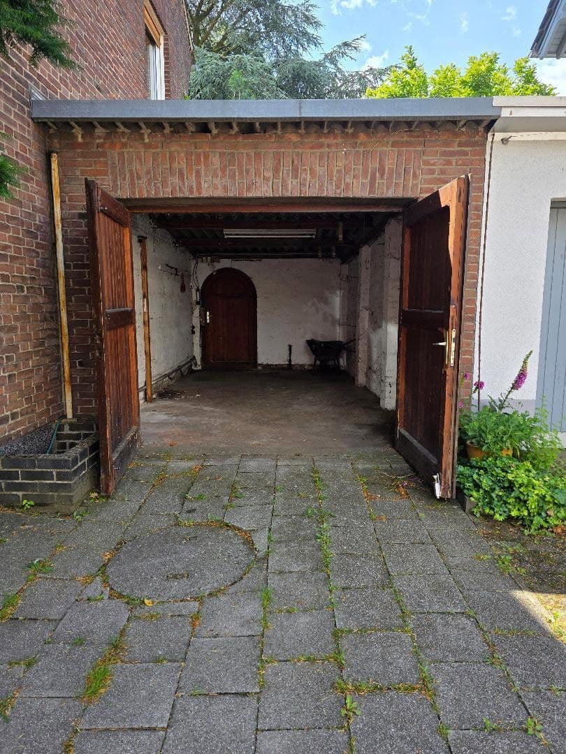 Prodej domu 112 m², pozemek 602 m², Heresbachstr. 26, Wesel, Severní Porýní-Vestfálsko Prodej domu 112 m², pozemek 602 m², Heresbachstr. 26, Wesel, Severní Porýní-Vestfálsko