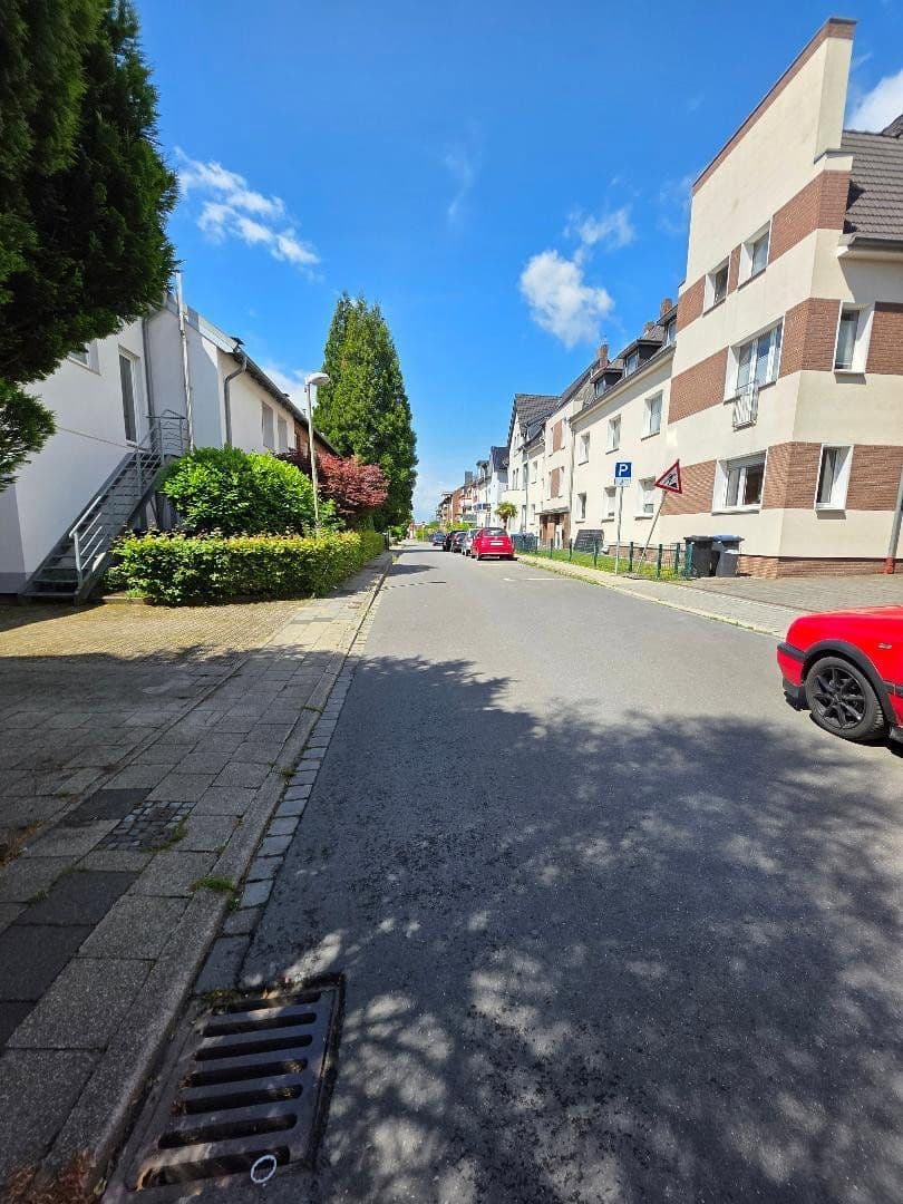 Prodej domu 112 m², pozemek 602 m², Heresbachstr. 26, Wesel, Severní Porýní-Vestfálsko Prodej domu 112 m², pozemek 602 m², Heresbachstr. 26, Wesel, Severní Porýní-Vestfálsko