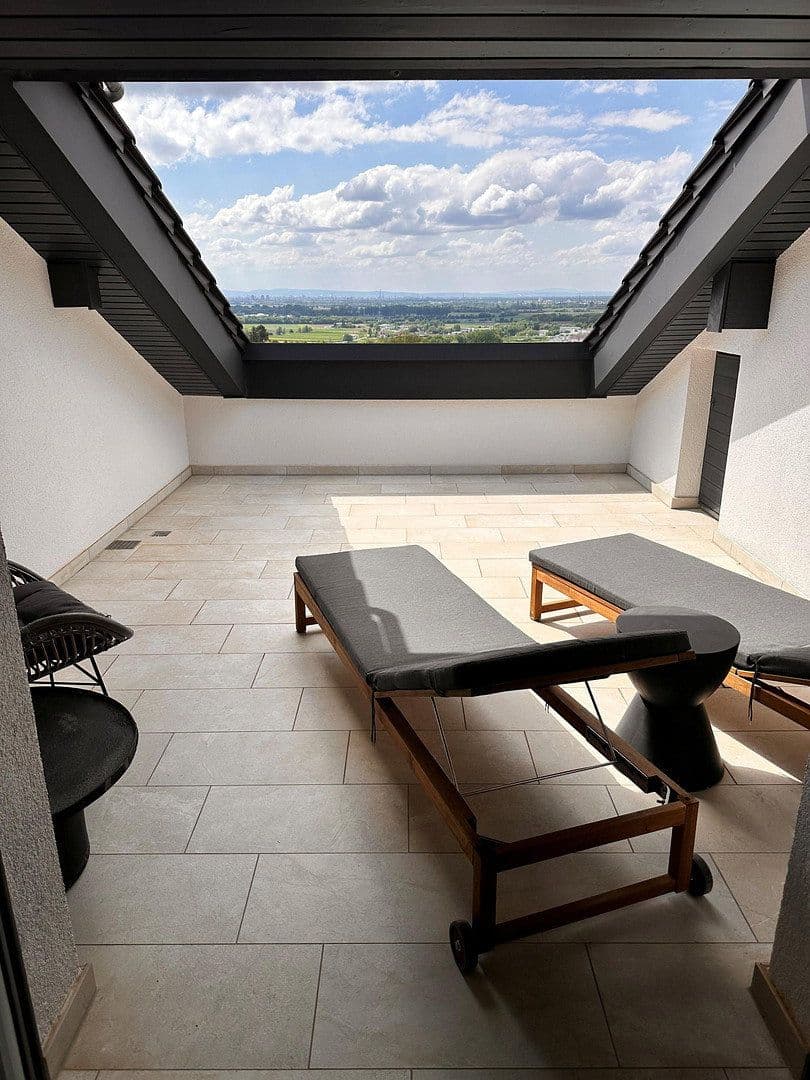 Prodej domu 260 m², pozemek 457 m², Blütenweg 13, Weinheim, Bádensko-Württembersko Prodej domu 260 m², pozemek 457 m², Blütenweg 13, Weinheim, Bádensko-Württembersko