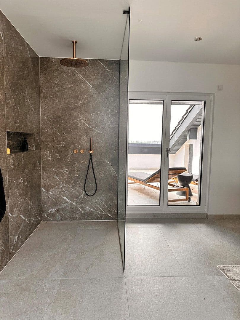 Prodej domu 260 m², pozemek 457 m², Blütenweg 13, Weinheim, Bádensko-Württembersko Prodej domu 260 m², pozemek 457 m², Blütenweg 13, Weinheim, Bádensko-Württembersko