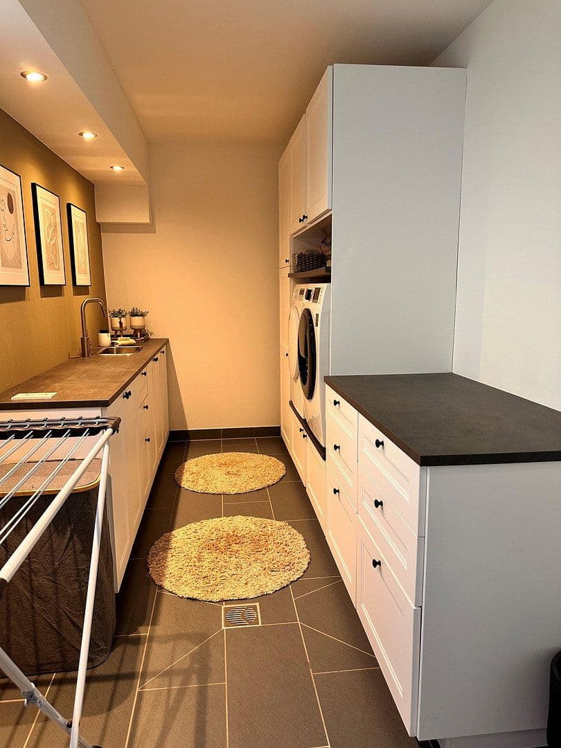 Prodej domu 260 m², pozemek 457 m², Blütenweg 13, Weinheim, Bádensko-Württembersko Prodej domu 260 m², pozemek 457 m², Blütenweg 13, Weinheim, Bádensko-Württembersko
