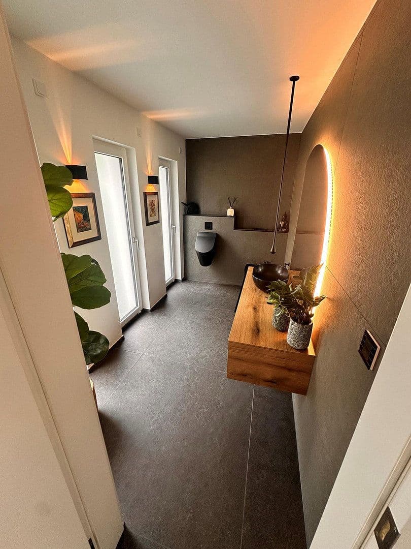 Prodej domu 260 m², pozemek 457 m², Blütenweg 13, Weinheim, Bádensko-Württembersko Prodej domu 260 m², pozemek 457 m², Blütenweg 13, Weinheim, Bádensko-Württembersko