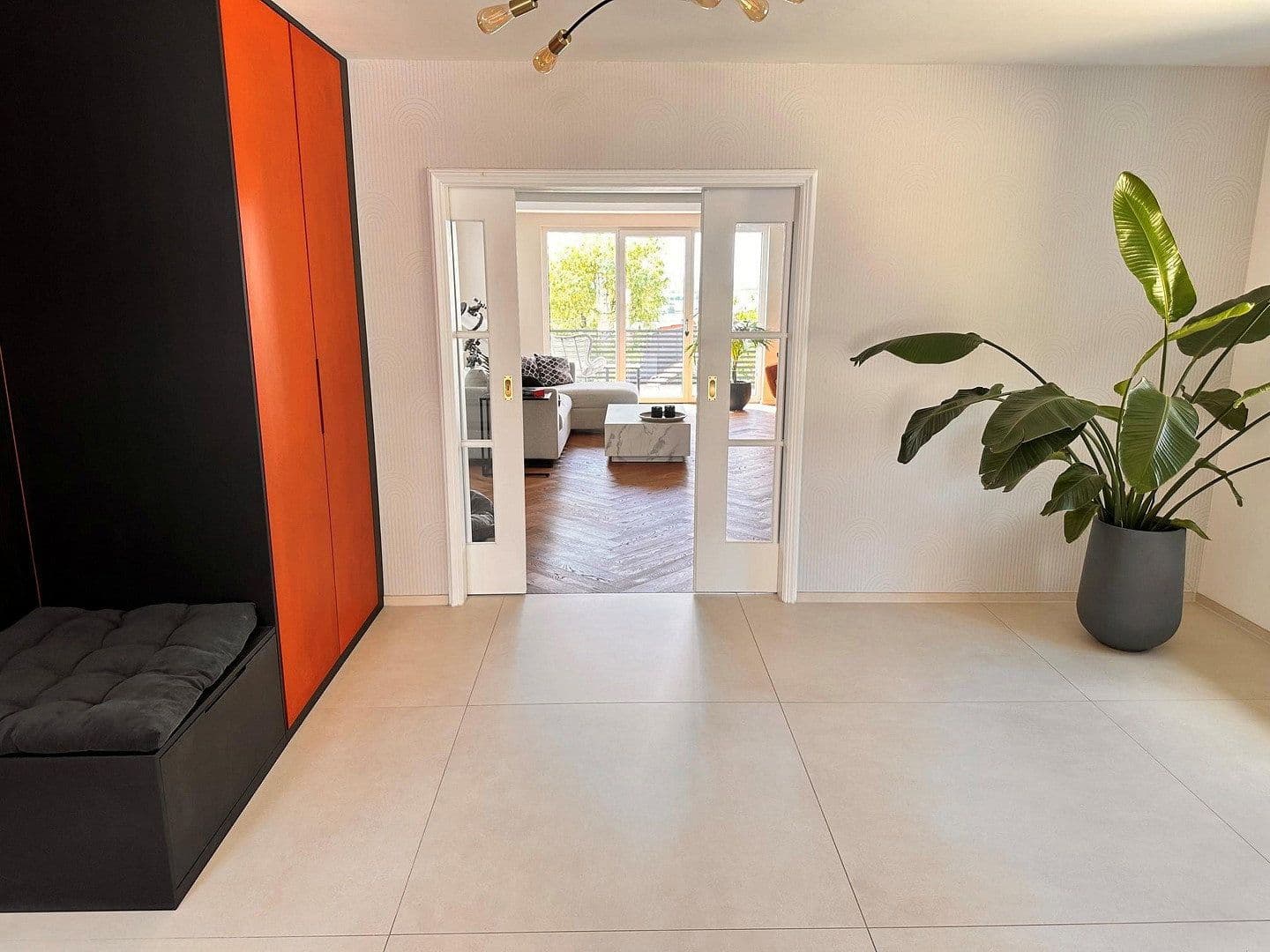 Prodej domu 260 m², pozemek 457 m², Blütenweg 13, Weinheim, Bádensko-Württembersko Prodej domu 260 m², pozemek 457 m², Blütenweg 13, Weinheim, Bádensko-Württembersko