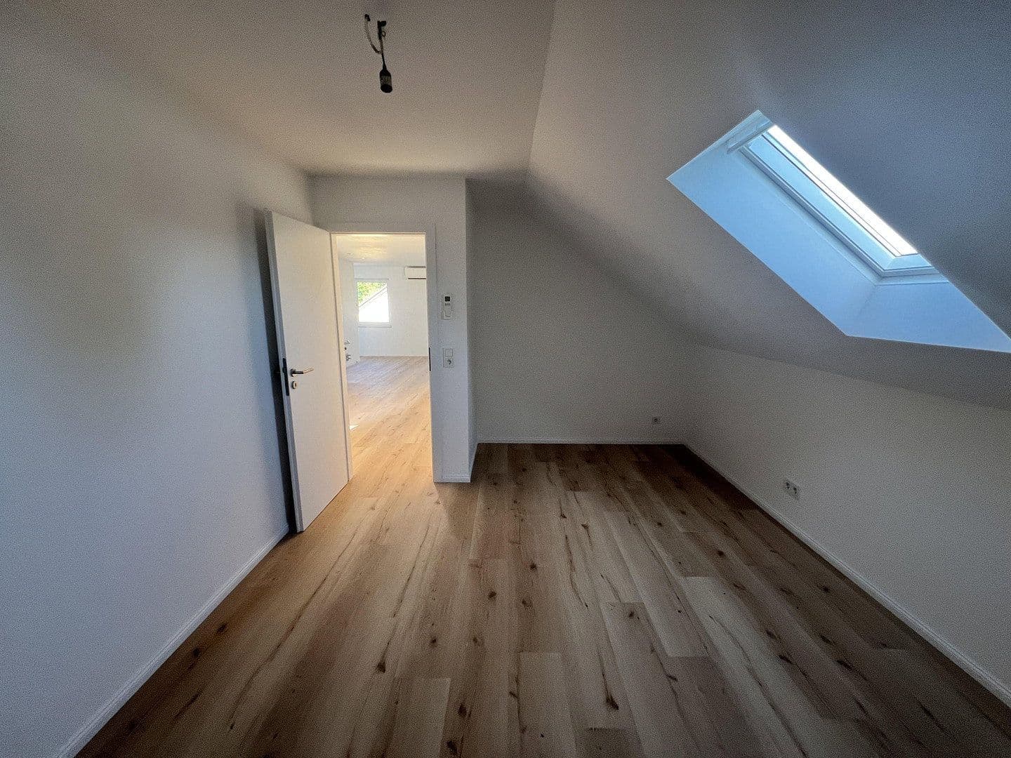 Prodej bytu 4+1 104 m², Babenhausen, Hessen Prodej bytu 4+1 104 m², Babenhausen, Hessen