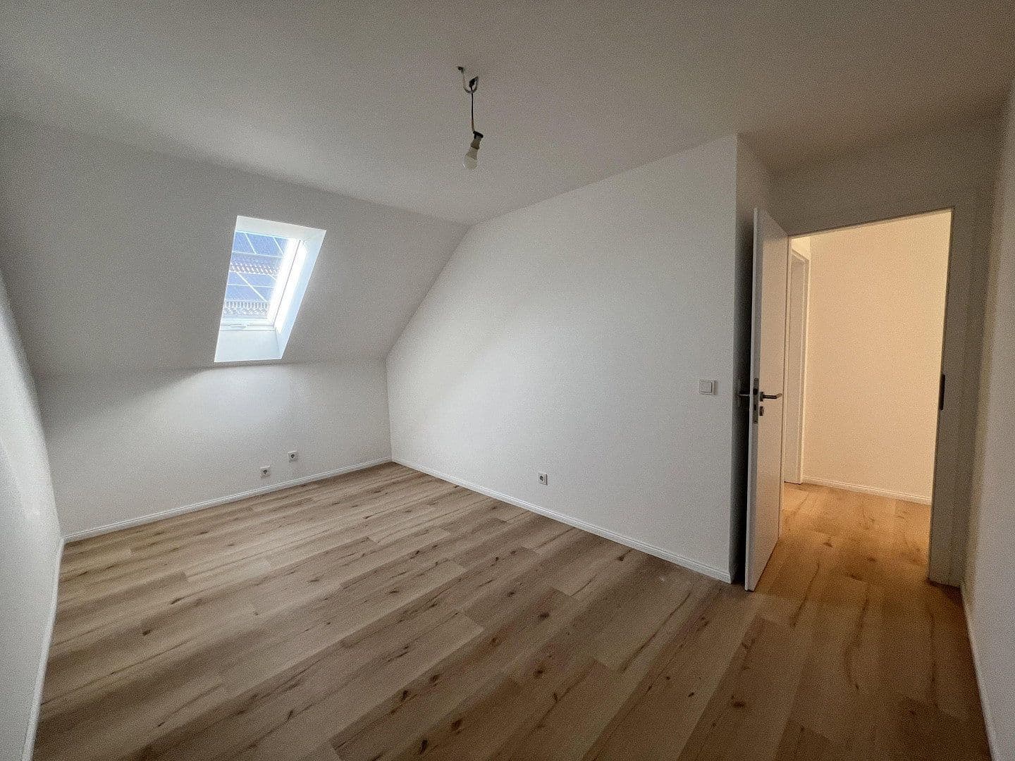 Prodej bytu 4+1 104 m², Babenhausen, Hessen Prodej bytu 4+1 104 m², Babenhausen, Hessen