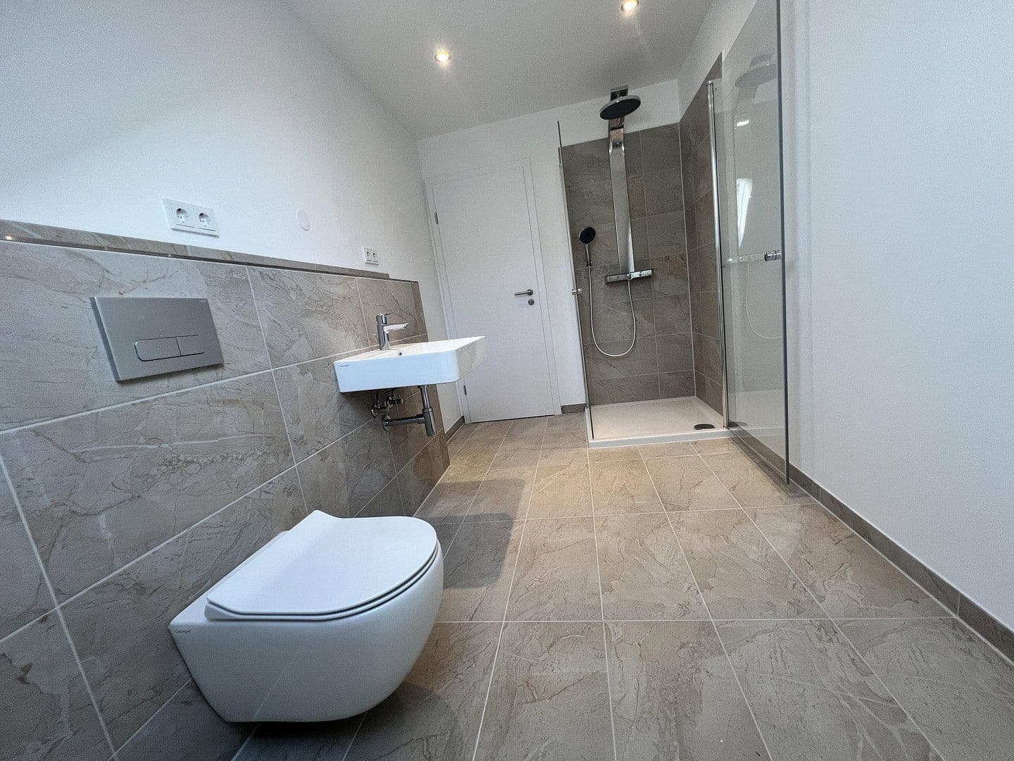 Prodej bytu 4+1 104 m², Babenhausen, Hessen Prodej bytu 4+1 104 m², Babenhausen, Hessen