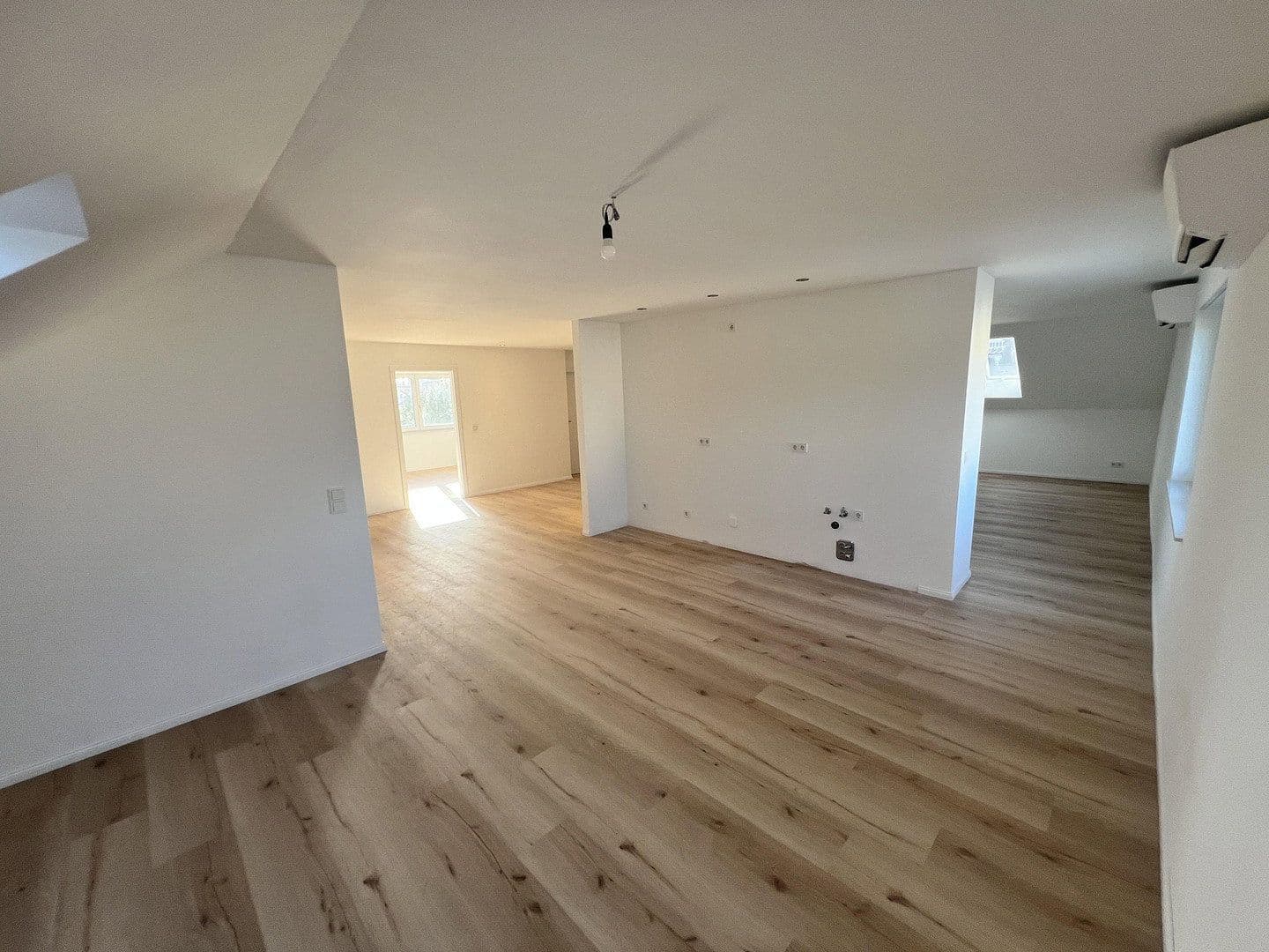 Prodej bytu 4+1 104 m², Babenhausen, Hessen Prodej bytu 4+1 104 m², Babenhausen, Hessen