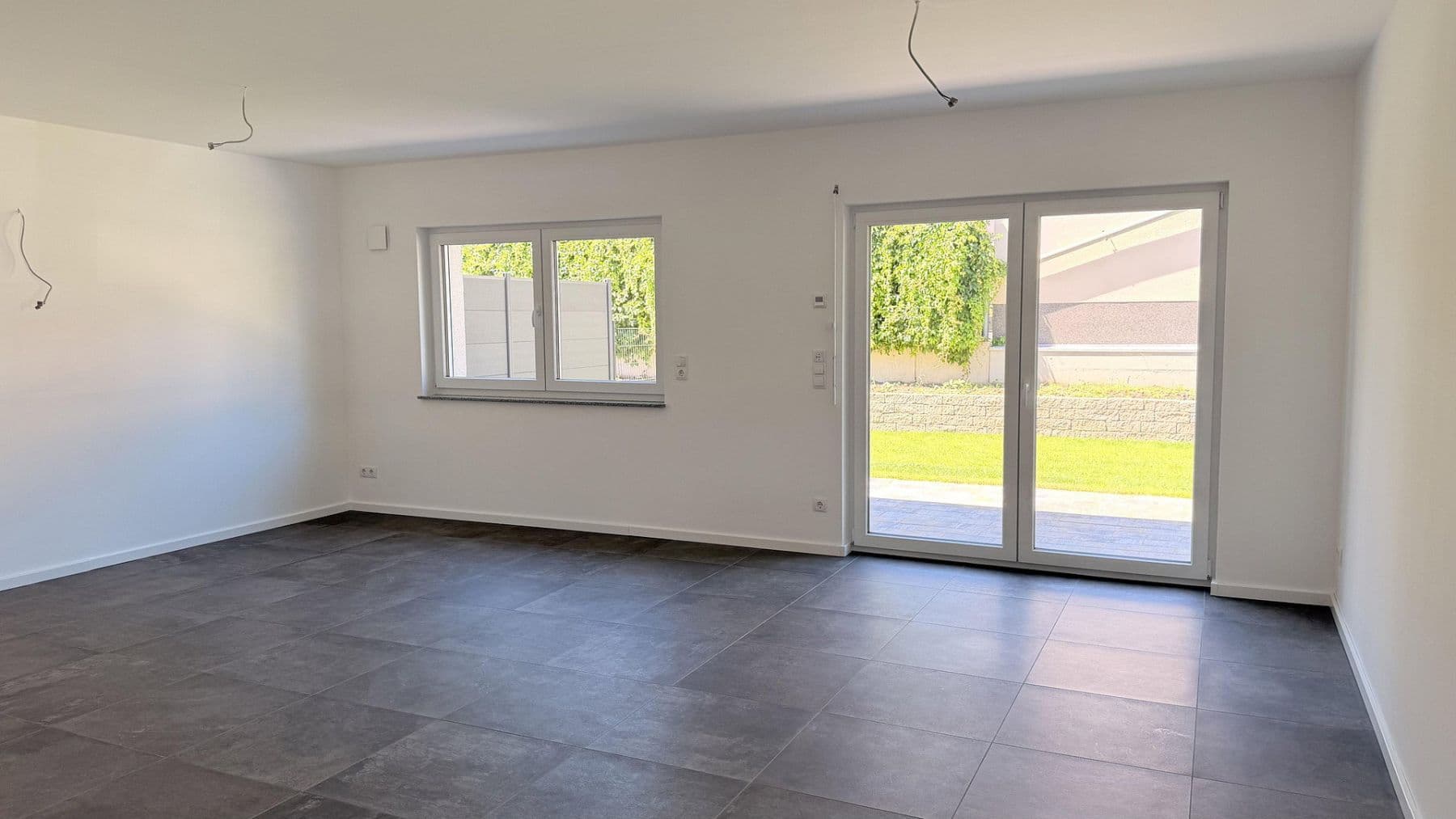 Pronájem domu 129 m², pozemek 300 m², Magdeburg, Sasko-Anhaltsko Pronájem domu 129 m², pozemek 300 m², Magdeburg, Sasko-Anhaltsko