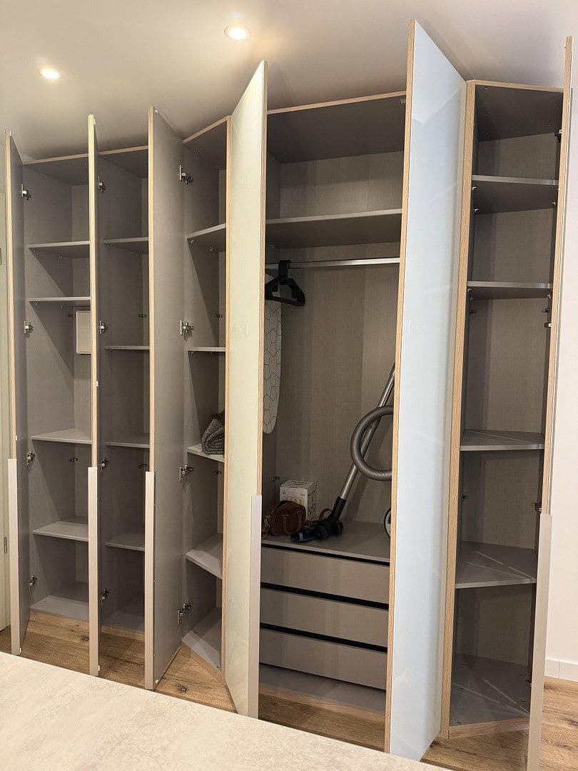 Pronájem bytu 1+1 39 m², Mittlelerer Hasenpfad, Frankfurt am Main, Hessen Pronájem bytu 1+1 39 m², Mittlelerer Hasenpfad, Frankfurt am Main, Hessen