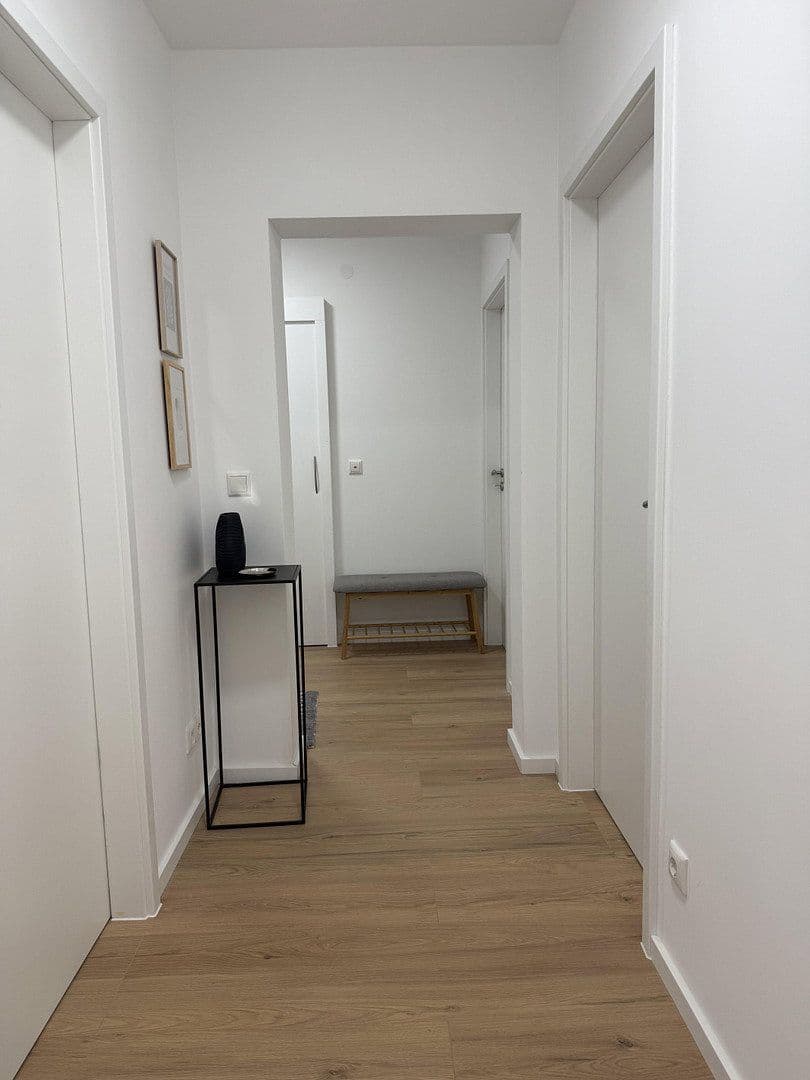 Prodej bytu 3+1 78 m², Bert-Brecht-Straße 14, Wiesbaden, Hessen Prodej bytu 3+1 78 m², Bert-Brecht-Straße 14, Wiesbaden, Hessen