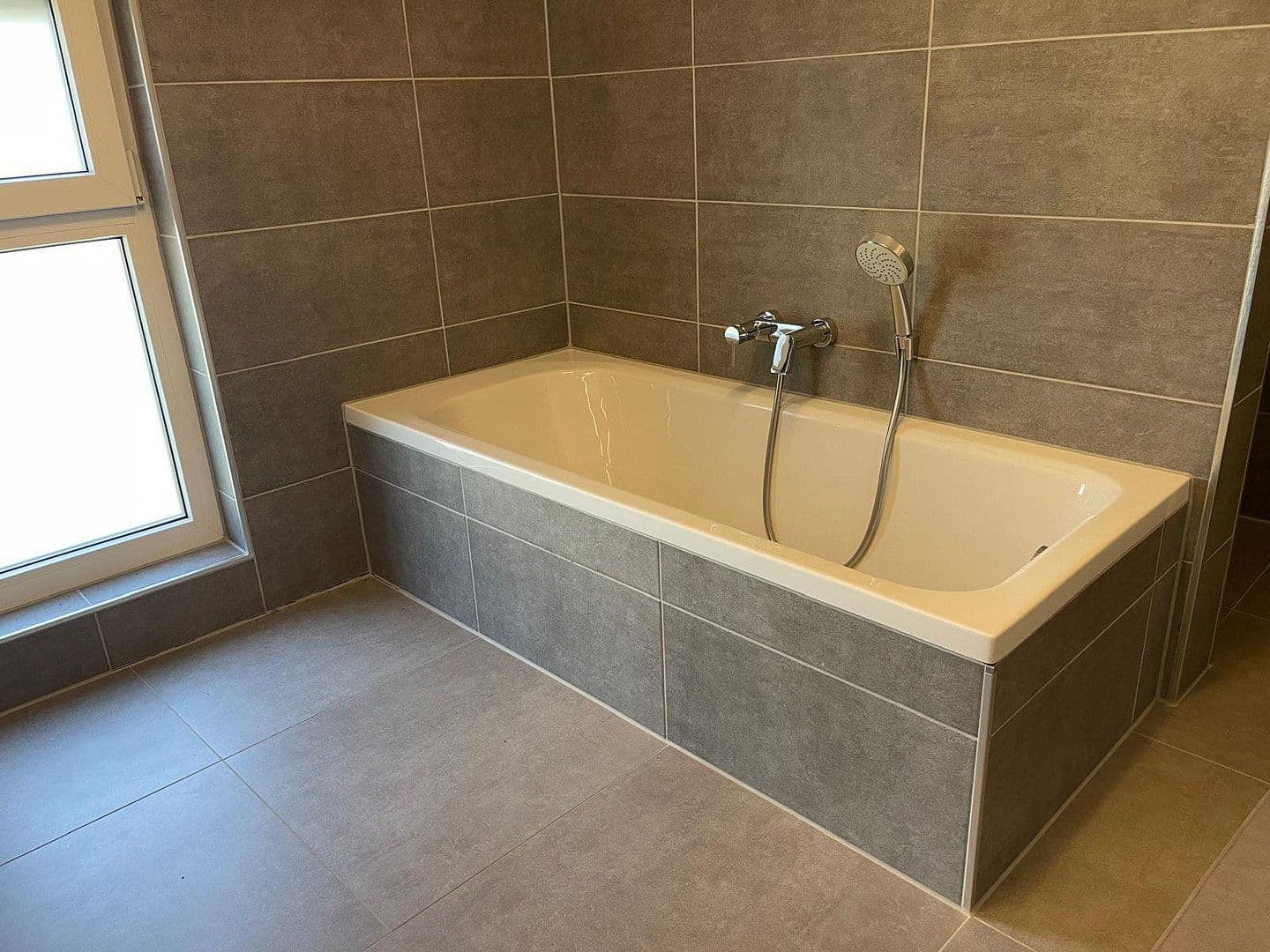 Prodej domu 230 m², pozemek 540 m², Fritz-Winkler-Str. 7, Ludwigshafen am Rhein - Oppau, Porýní-Falc Prodej domu 230 m², pozemek 540 m², Fritz-Winkler-Str. 7, Ludwigshafen am Rhein - Oppau, Porýní-Falc