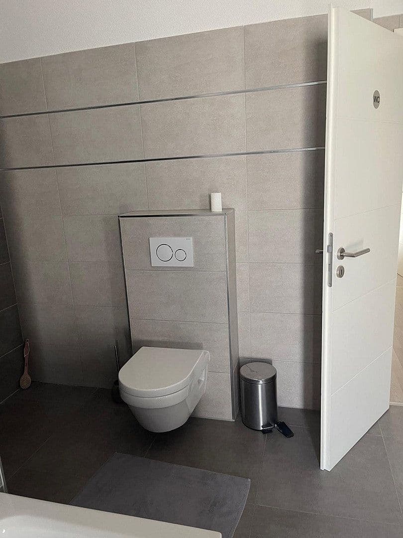 Prodej domu 230 m², pozemek 540 m², Fritz-Winkler-Str. 7, Ludwigshafen am Rhein - Oppau, Porýní-Falc Prodej domu 230 m², pozemek 540 m², Fritz-Winkler-Str. 7, Ludwigshafen am Rhein - Oppau, Porýní-Falc