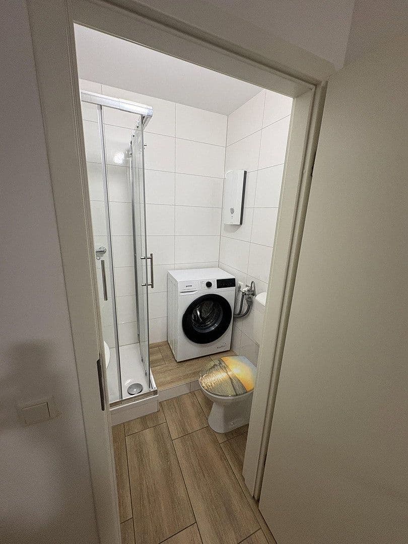 Pronájem bytu 1+1 28 m², Erlangen, Bavorsko Pronájem bytu 1+1 28 m², Erlangen, Bavorsko