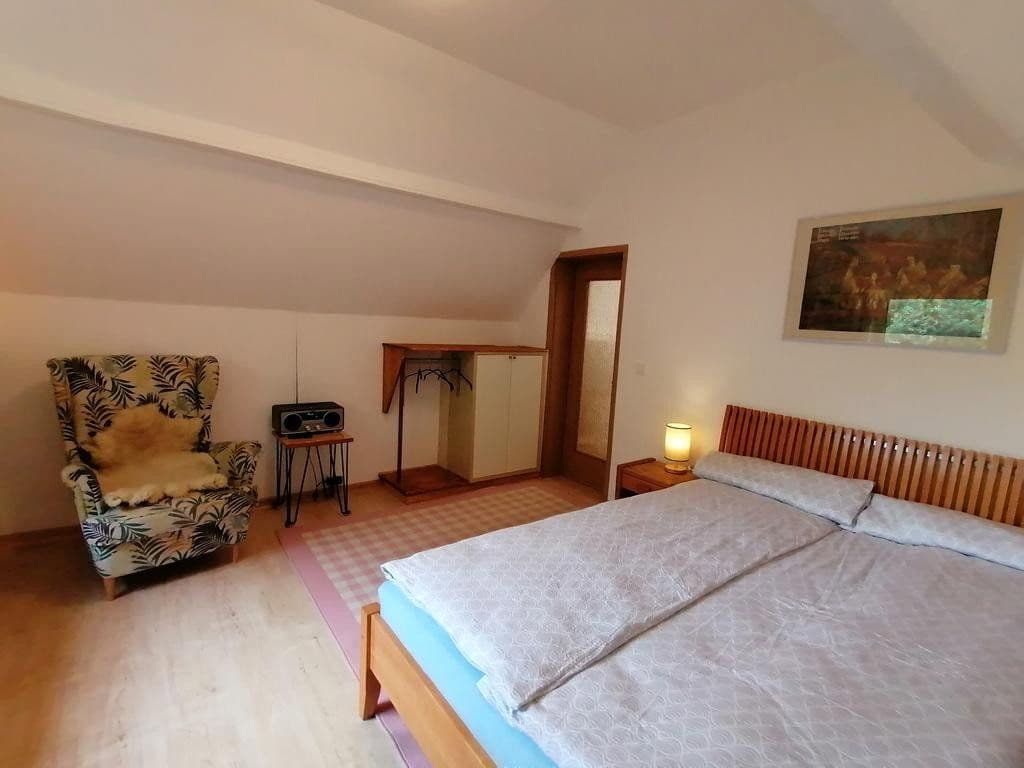 Prodej domu 89 m², pozemek 822 m², Berlin, Berlín Prodej domu 89 m², pozemek 822 m², Berlin, Berlín