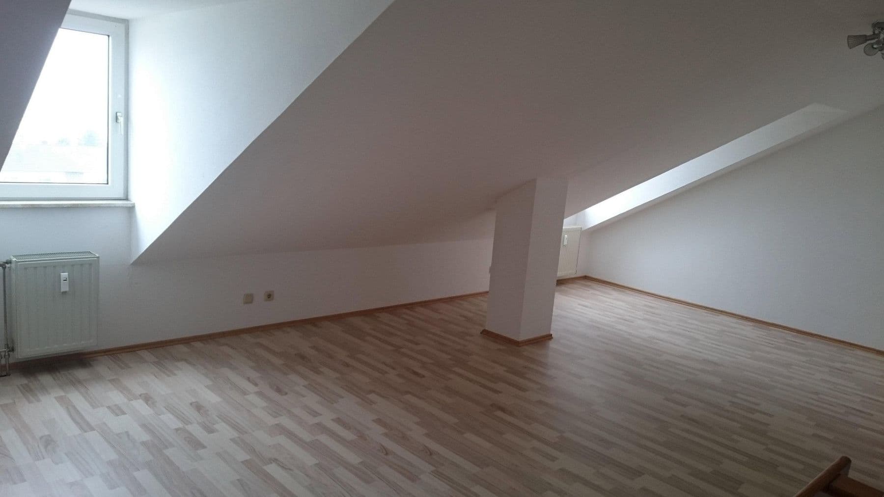 Pronájem bytu 3+1 64 m², Winz, Hargesheim, Porýní-Falc Pronájem bytu 3+1 64 m², Winz, Hargesheim, Porýní-Falc
