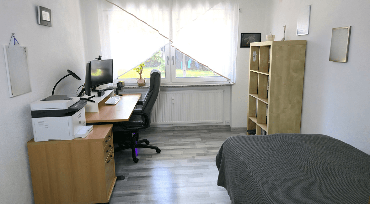 Prodej domu 201 m², pozemek 1.219 m², Klettgau, Bádensko-Württembersko Prodej domu 201 m², pozemek 1.219 m², Klettgau, Bádensko-Württembersko