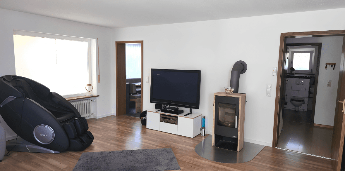Prodej domu 201 m², pozemek 1.219 m², Klettgau, Bádensko-Württembersko Prodej domu 201 m², pozemek 1.219 m², Klettgau, Bádensko-Württembersko