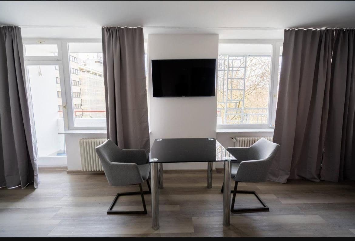 Pronájem bytu 1+1 36 m², Frankfurt am Main, Hessen Pronájem bytu 1+1 36 m², Frankfurt am Main, Hessen
