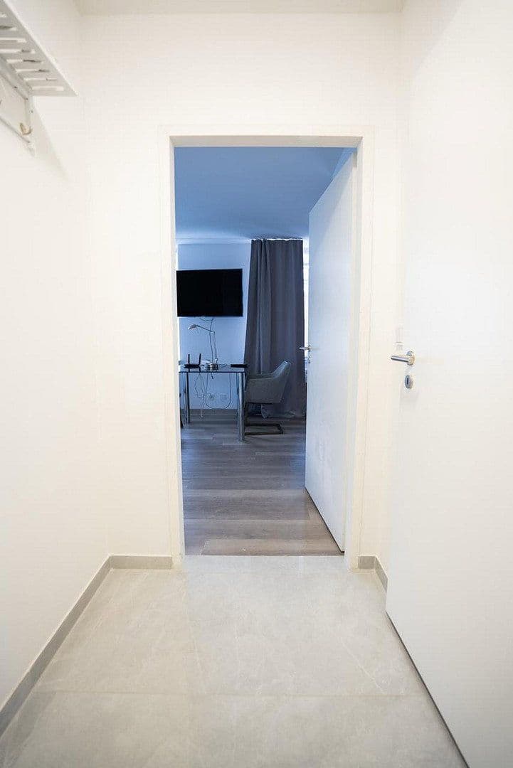 Pronájem bytu 1+1 36 m², Frankfurt am Main, Hessen Pronájem bytu 1+1 36 m², Frankfurt am Main, Hessen