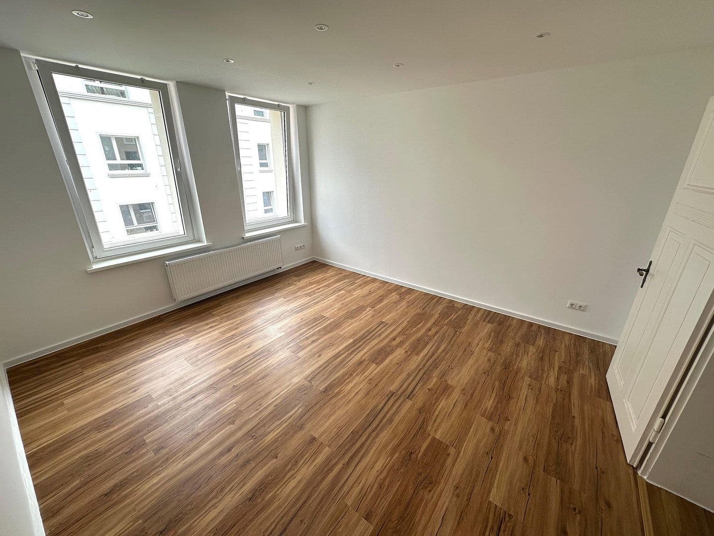 Pronájem bytu 2+kk 72 m², Melanchthonstraße, 6, Braunschweig, Dolní Sasko Pronájem bytu 2+kk 72 m², Melanchthonstraße, 6, Braunschweig, Dolní Sasko