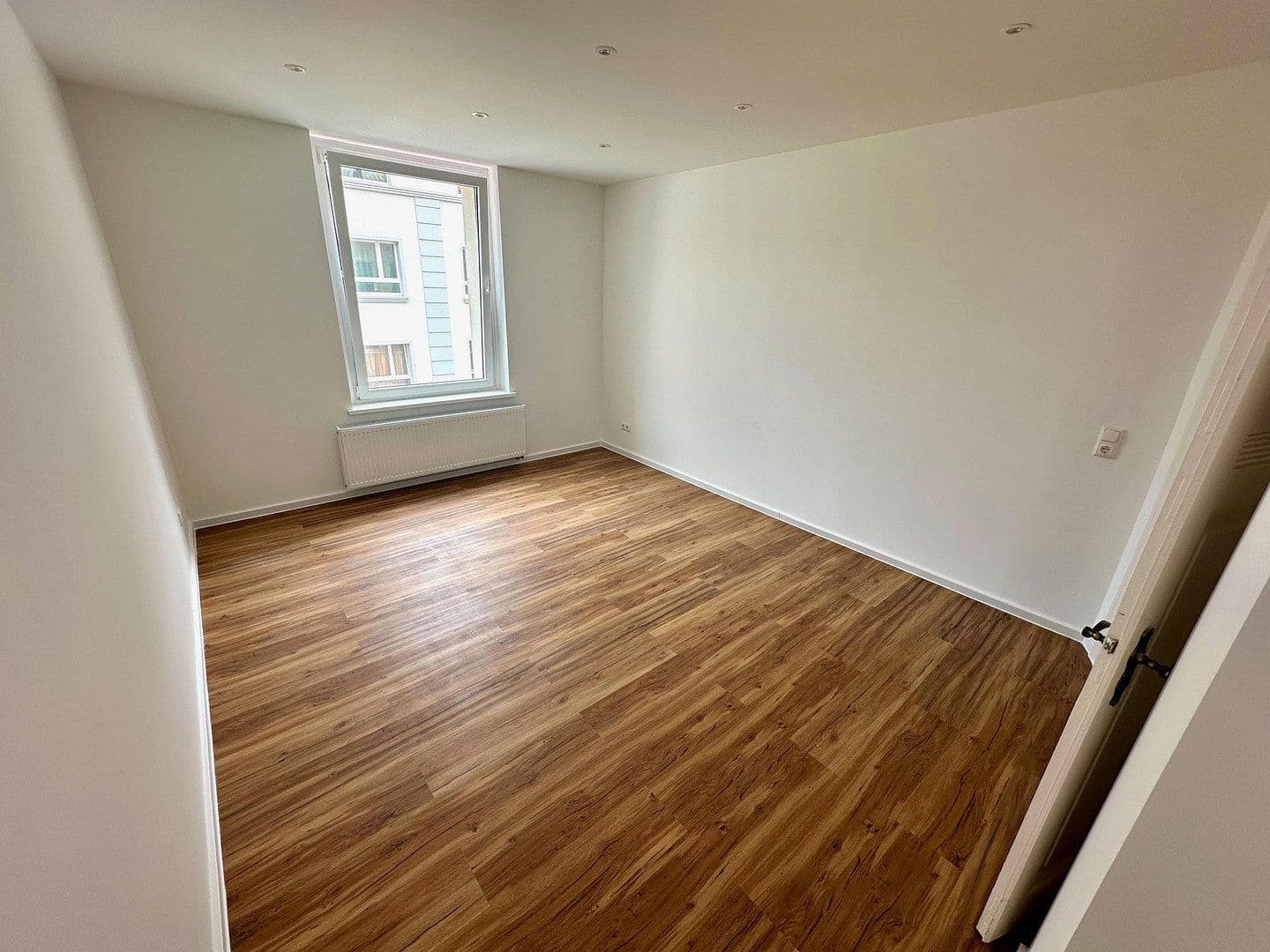 Pronájem bytu 2+kk 72 m², Melanchthonstraße, 6, Braunschweig, Dolní Sasko Pronájem bytu 2+kk 72 m², Melanchthonstraße, 6, Braunschweig, Dolní Sasko