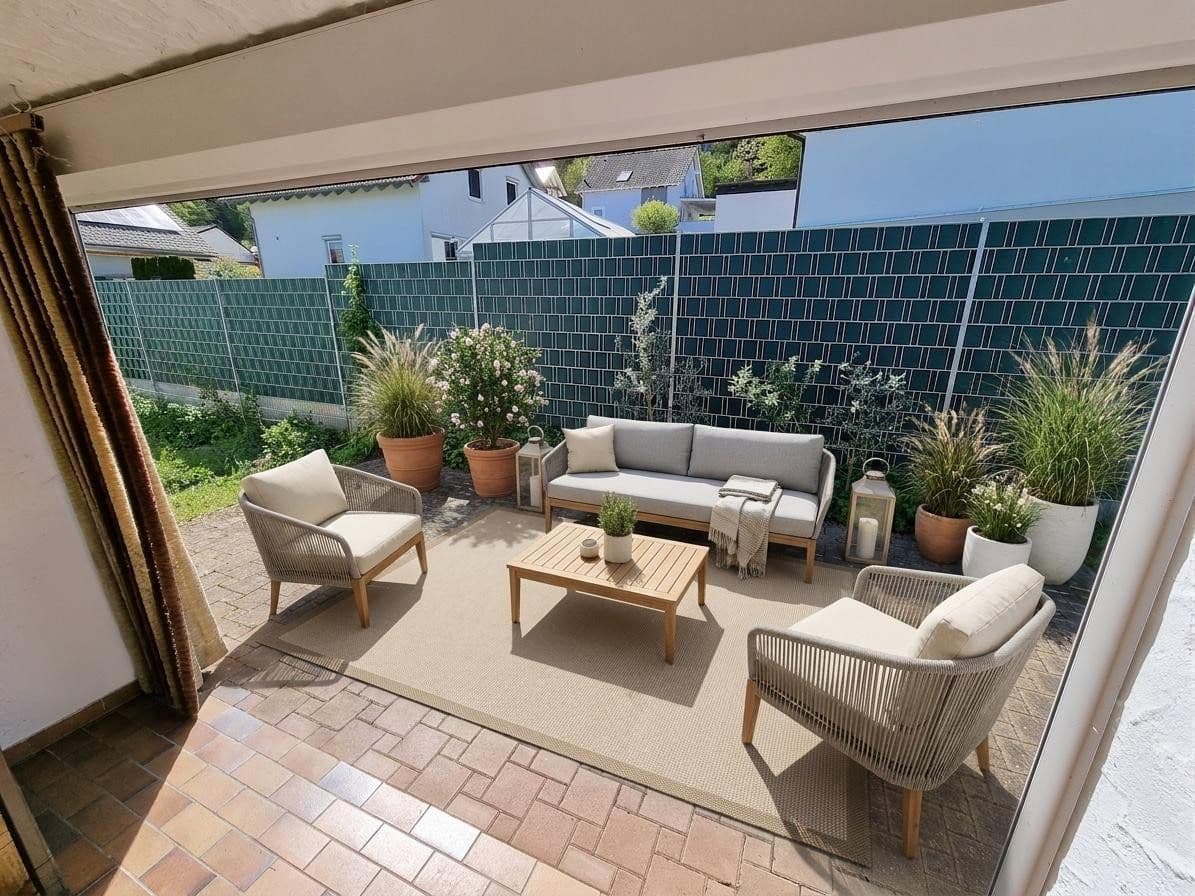 Prodej domu 177 m², pozemek 604 m², Tuttlingen, Bádensko-Württembersko Prodej domu 177 m², pozemek 604 m², Tuttlingen, Bádensko-Württembersko