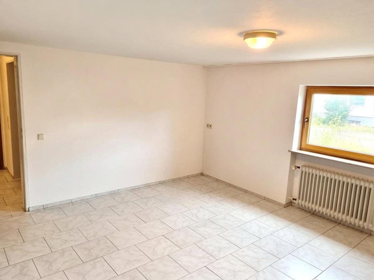 Prodej domu 177 m², pozemek 604 m², Tuttlingen, Bádensko-Württembersko Prodej domu 177 m², pozemek 604 m², Tuttlingen, Bádensko-Württembersko