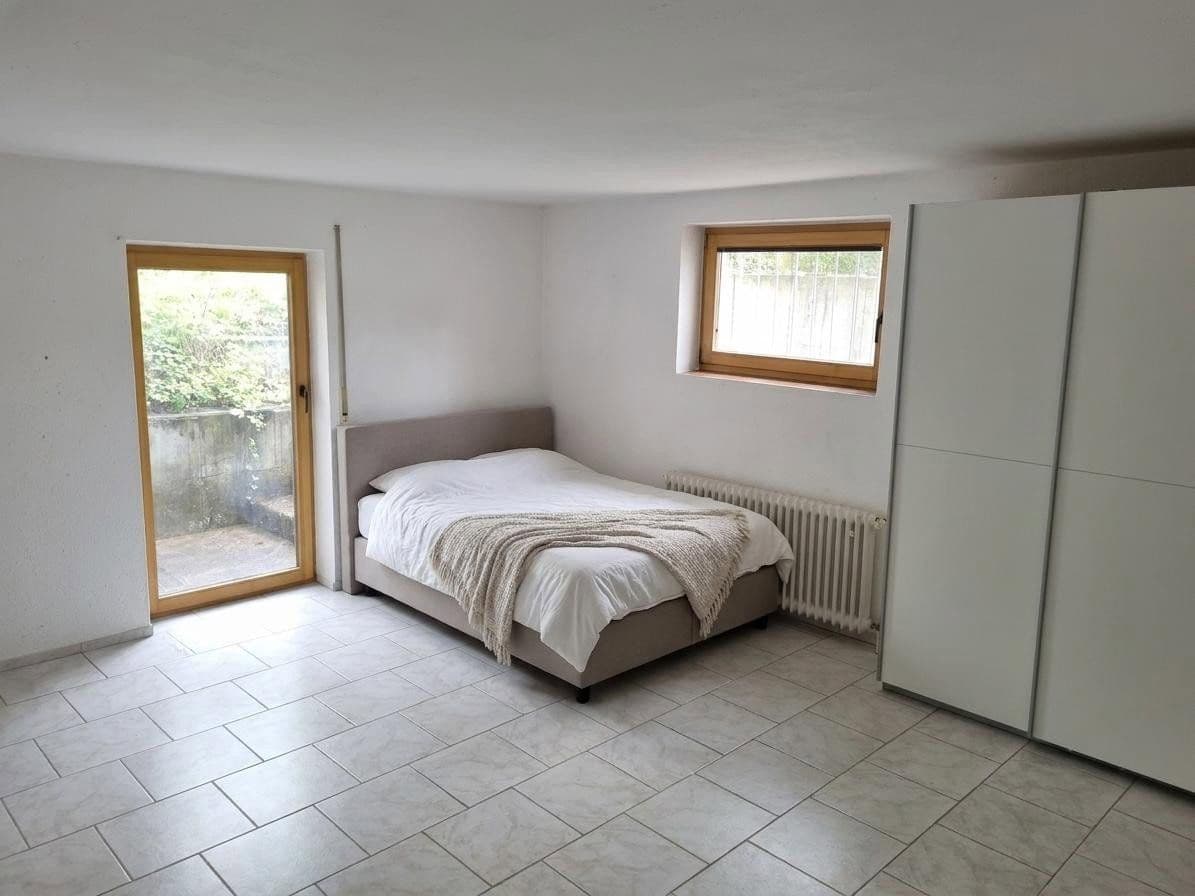 Prodej domu 177 m², pozemek 604 m², Tuttlingen, Bádensko-Württembersko Prodej domu 177 m², pozemek 604 m², Tuttlingen, Bádensko-Württembersko