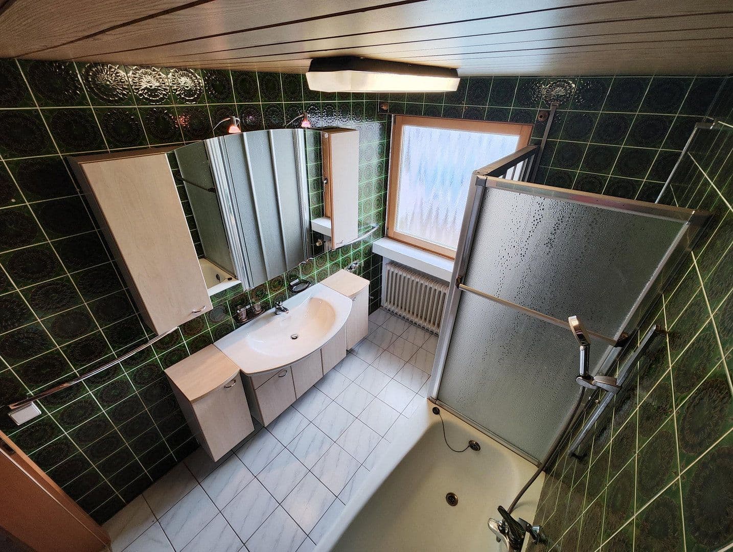Prodej domu 177 m², pozemek 604 m², Tuttlingen, Bádensko-Württembersko Prodej domu 177 m², pozemek 604 m², Tuttlingen, Bádensko-Württembersko