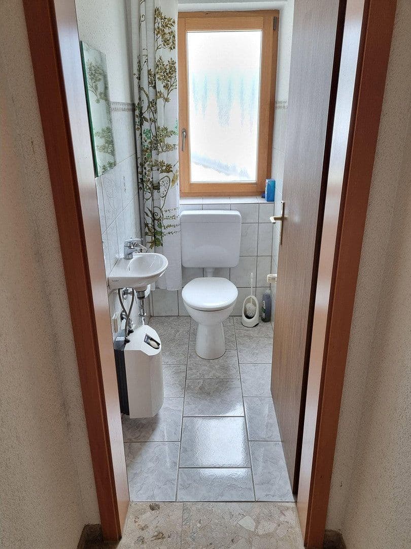 Prodej domu 177 m², pozemek 604 m², Tuttlingen, Bádensko-Württembersko Prodej domu 177 m², pozemek 604 m², Tuttlingen, Bádensko-Württembersko