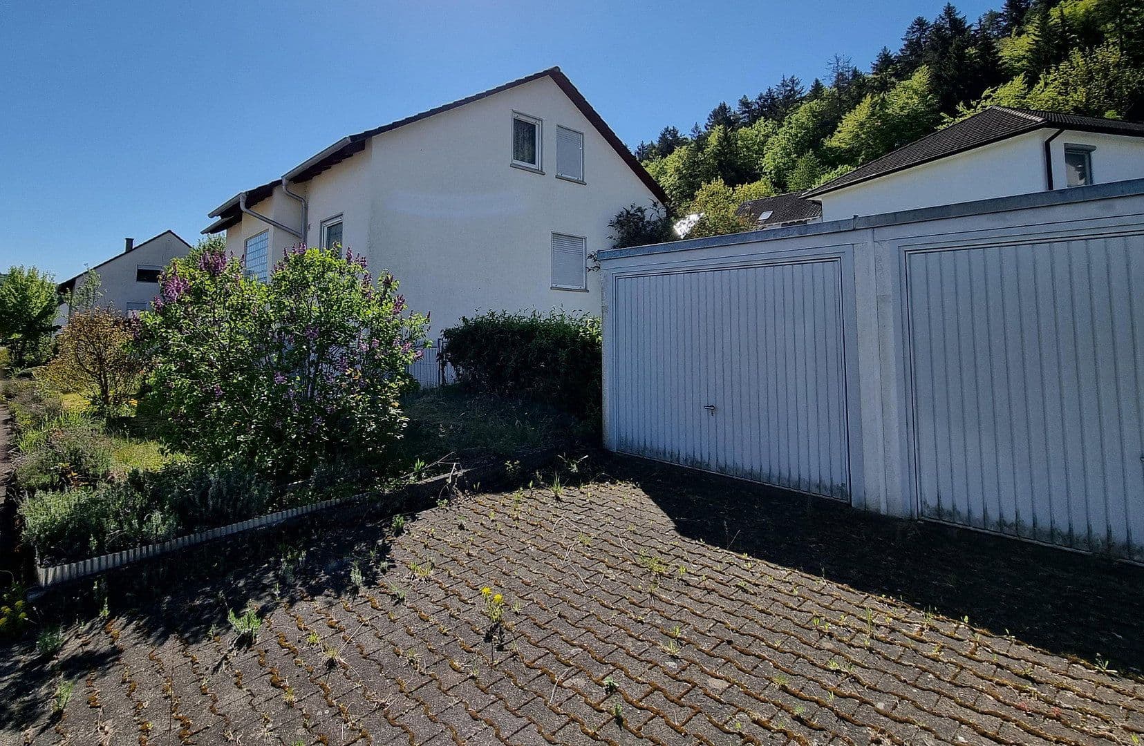 Prodej domu 177 m², pozemek 604 m², Tuttlingen, Bádensko-Württembersko Prodej domu 177 m², pozemek 604 m², Tuttlingen, Bádensko-Württembersko