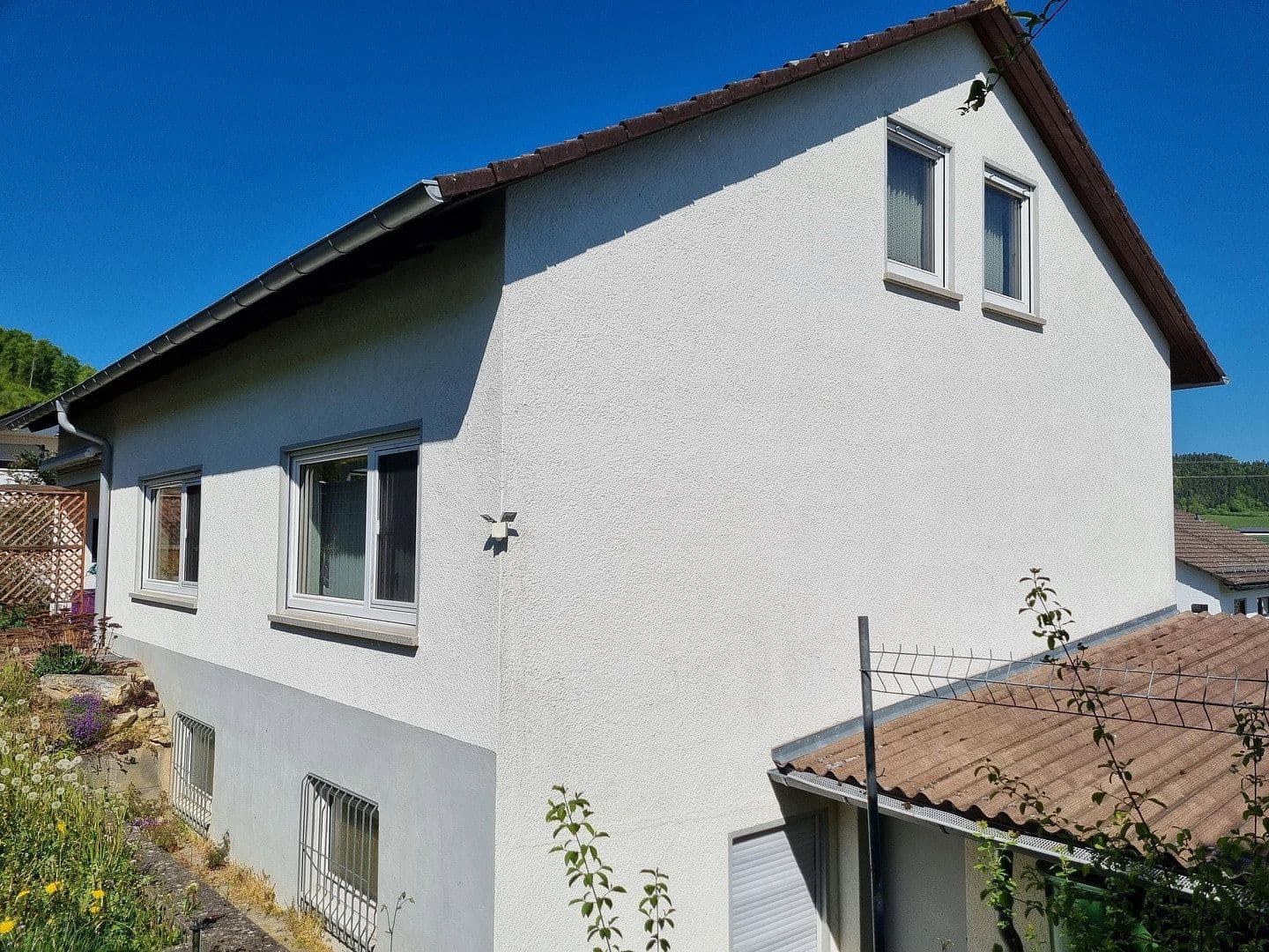 Prodej domu 177 m², pozemek 604 m², Tuttlingen, Bádensko-Württembersko Prodej domu 177 m², pozemek 604 m², Tuttlingen, Bádensko-Württembersko