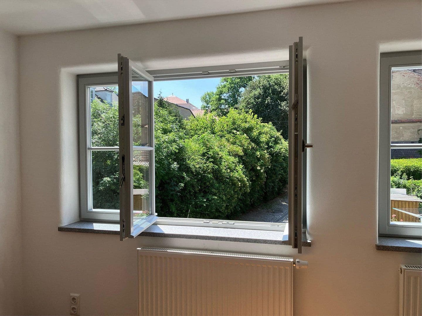 Pronájem bytu 2+1 50 m², Weimar, Durynsko Pronájem bytu 2+1 50 m², Weimar, Durynsko