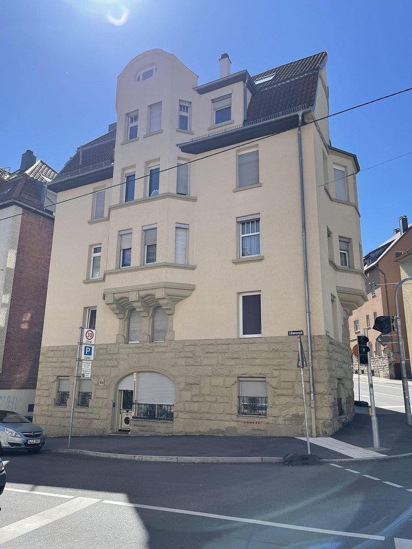 Prodej bytu 2+kk 56 m², Stuttgart, Bádensko-Württembersko Prodej bytu 2+kk 56 m², Stuttgart, Bádensko-Württembersko