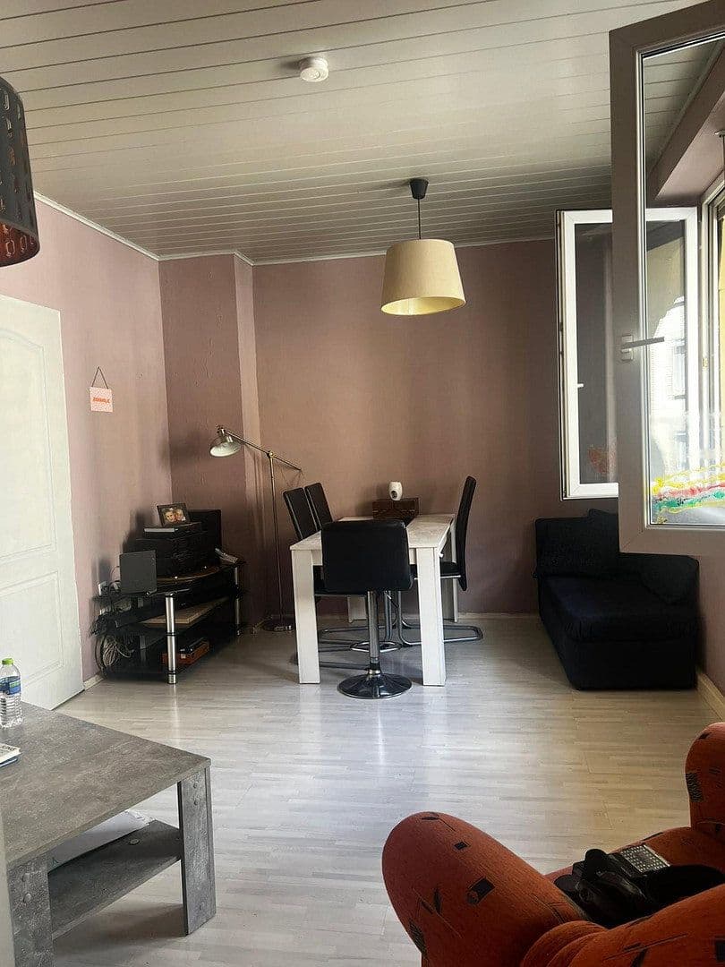 Prodej bytu 2+kk 56 m², Stuttgart, Bádensko-Württembersko Prodej bytu 2+kk 56 m², Stuttgart, Bádensko-Württembersko