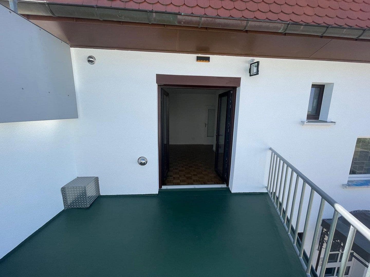 Pronájem bytu 2+1 91 m², Jahnstraße 10, Böblingen, Bádensko-Württembersko Pronájem bytu 2+1 91 m², Jahnstraße 10, Böblingen, Bádensko-Württembersko