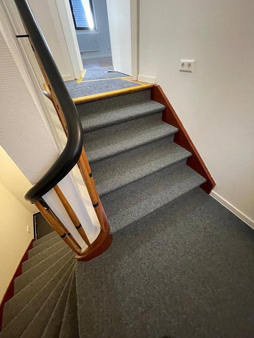 Pronájem bytu 2+1 91 m², Jahnstraße 10, Böblingen, Bádensko-Württembersko Pronájem bytu 2+1 91 m², Jahnstraße 10, Böblingen, Bádensko-Württembersko