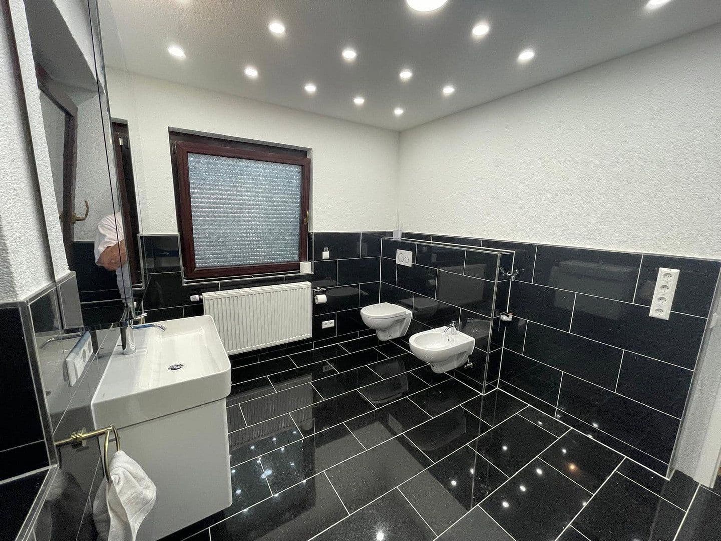 Pronájem bytu 2+1 91 m², Jahnstraße 10, Böblingen, Bádensko-Württembersko Pronájem bytu 2+1 91 m², Jahnstraße 10, Böblingen, Bádensko-Württembersko
