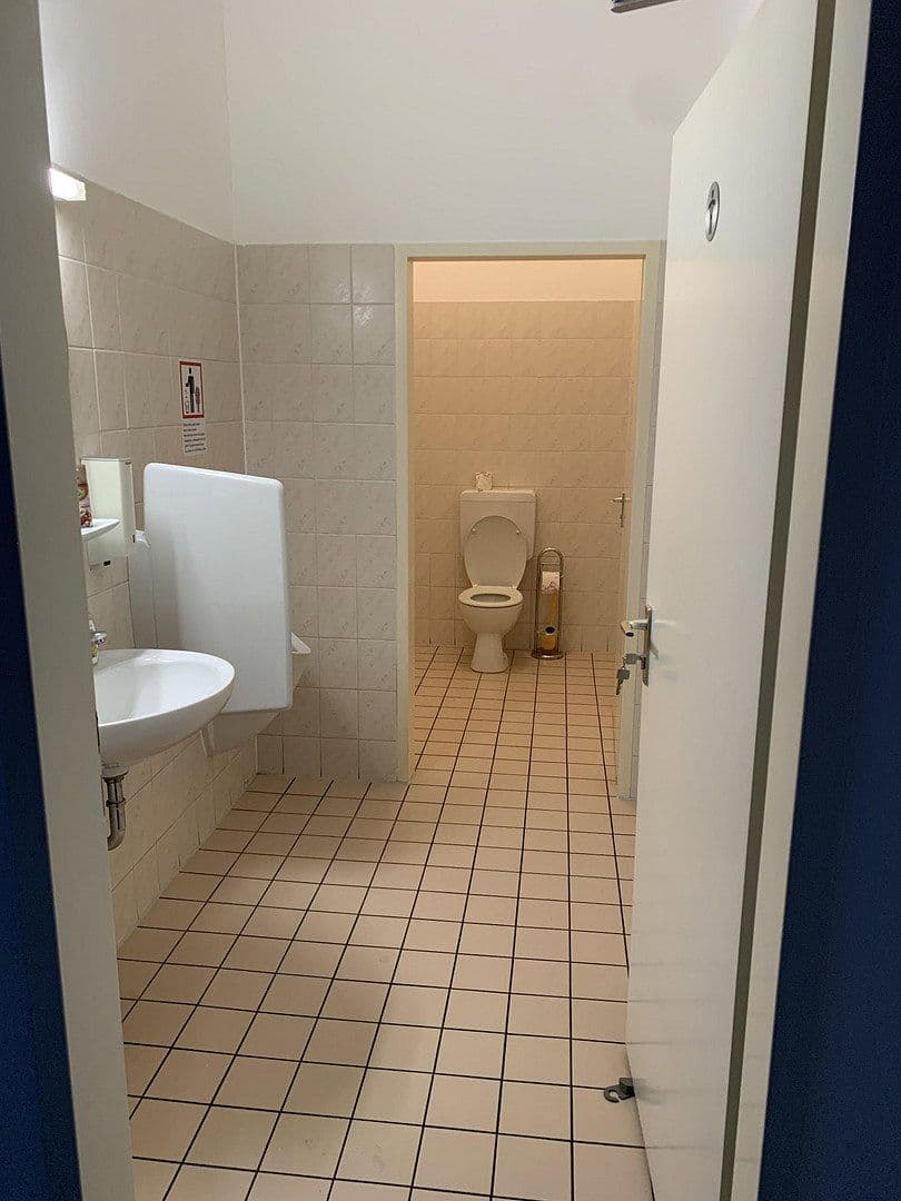 Pronájem kanceláře 210 m², Maximilianstr. 66, Augsburg, Bavorsko Pronájem kanceláře 210 m², Maximilianstr. 66, Augsburg, Bavorsko