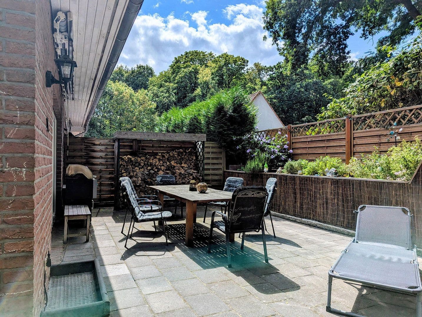 Prodej domu 120 m², pozemek 600 m², Lauenburg/Elbe, Šlesvicko-Holštýnsko Prodej domu 120 m², pozemek 600 m², Lauenburg/Elbe, Šlesvicko-Holštýnsko