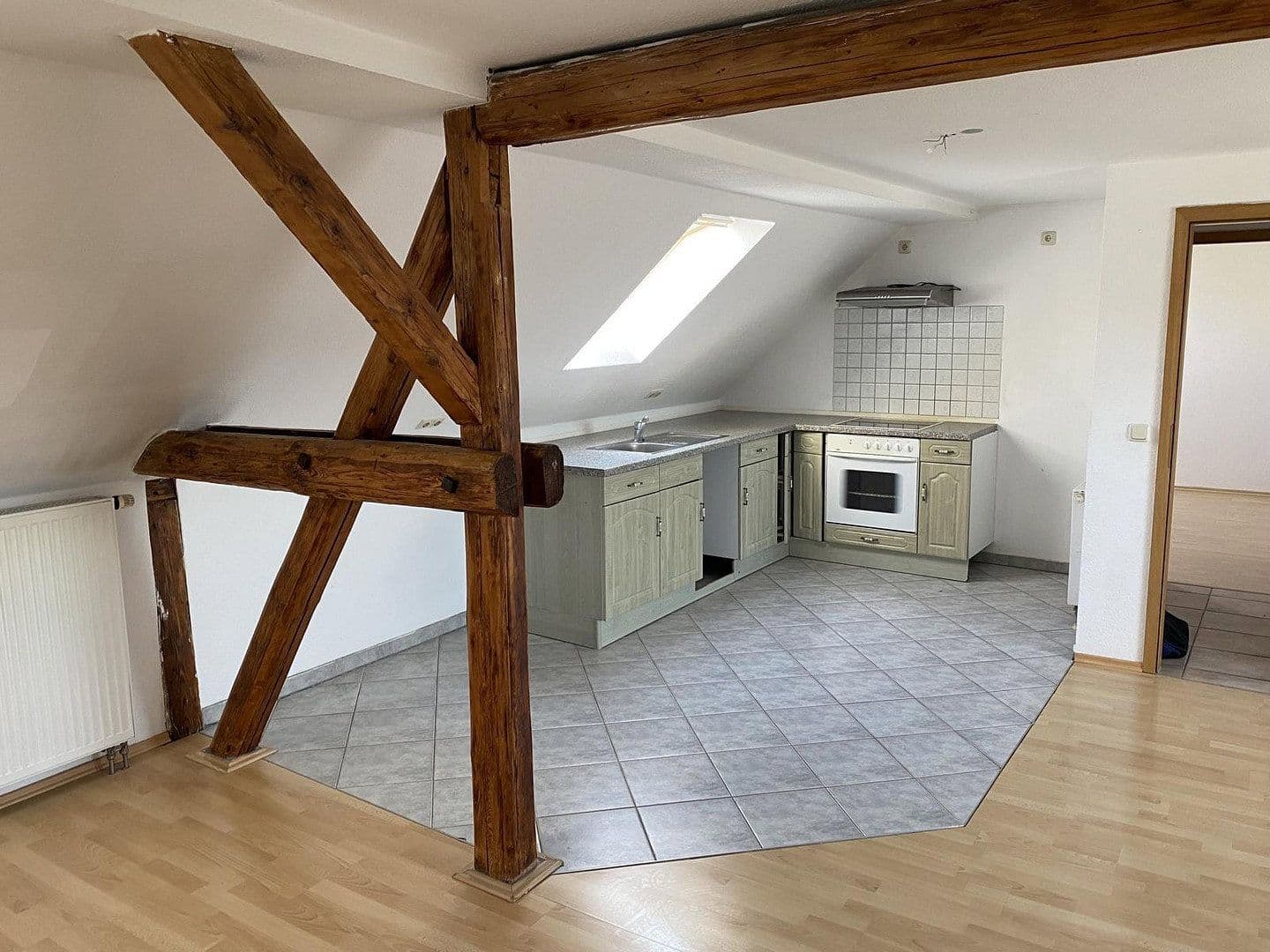 Pronájem bytu 3+1 66 m², Weberstr. 55, Aken (Elbe), Sasko-Anhaltsko Pronájem bytu 3+1 66 m², Weberstr. 55, Aken (Elbe), Sasko-Anhaltsko