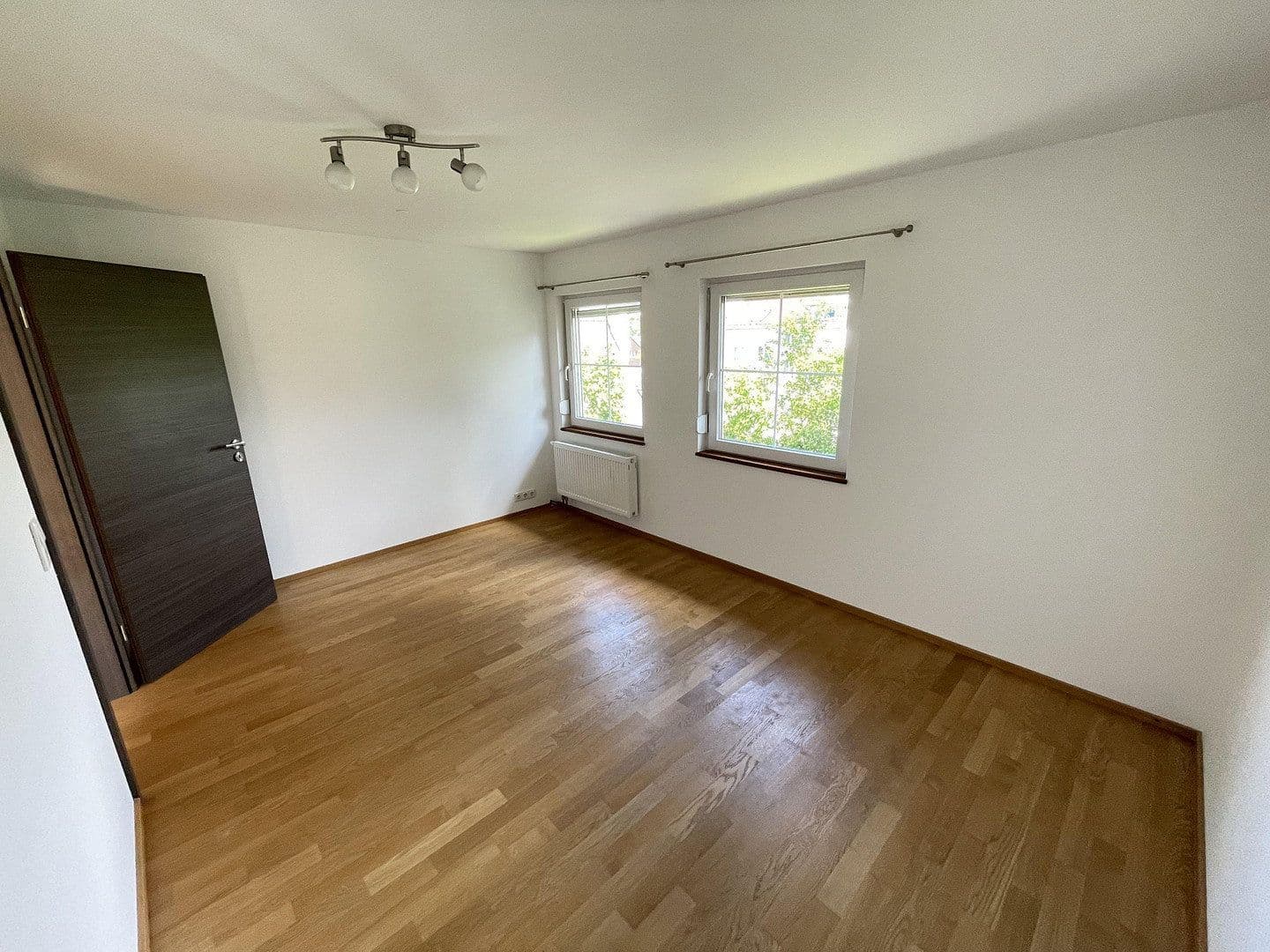 Prodej domu 147 m², pozemek 367 m², Wernau (Neckar), Bádensko-Württembersko Prodej domu 147 m², pozemek 367 m², Wernau (Neckar), Bádensko-Württembersko
