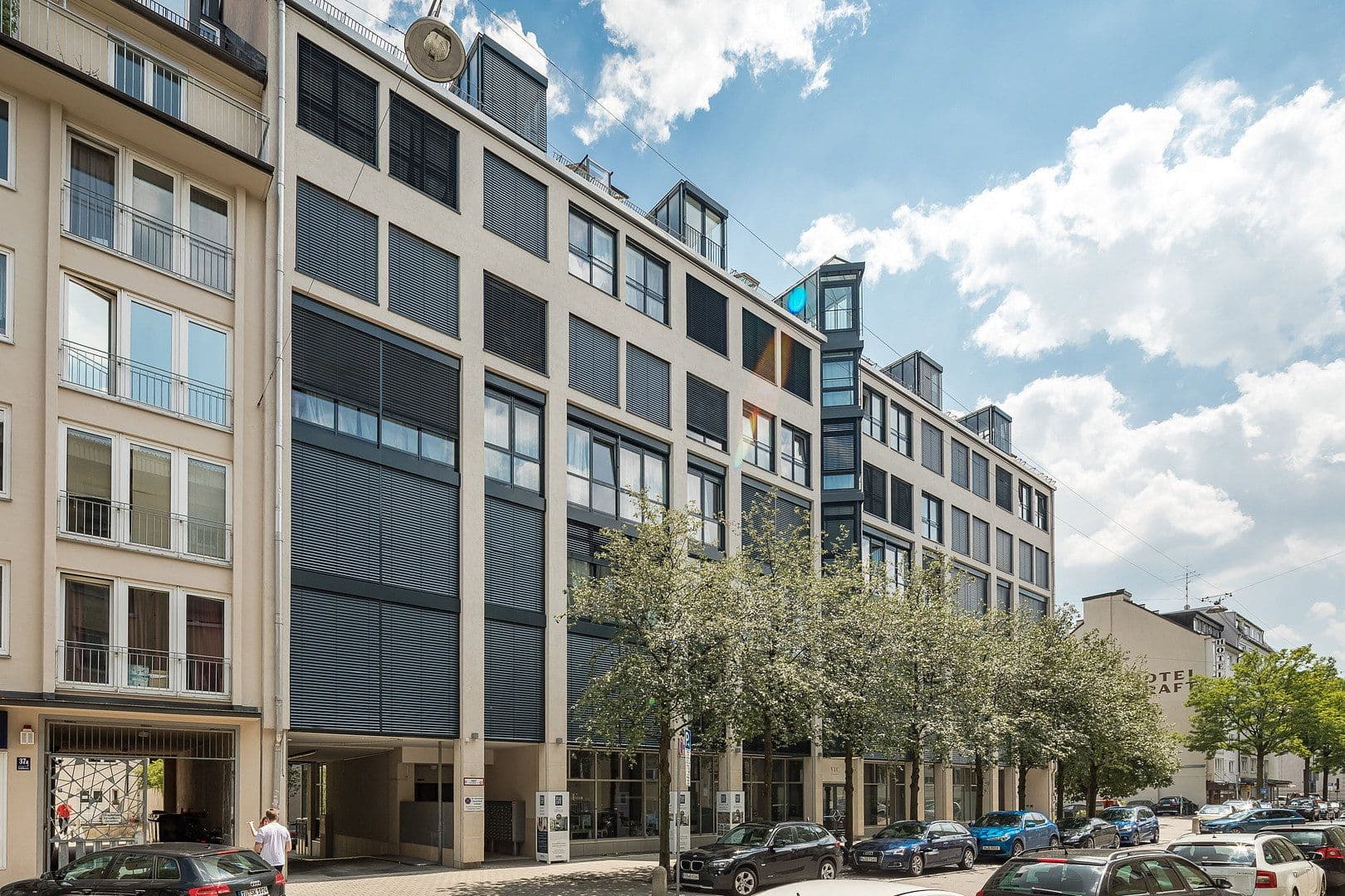 Pronájem bytu 1+1 32 m², Schillerstr.41, München, Bavorsko Pronájem bytu 1+1 32 m², Schillerstr.41, München, Bavorsko