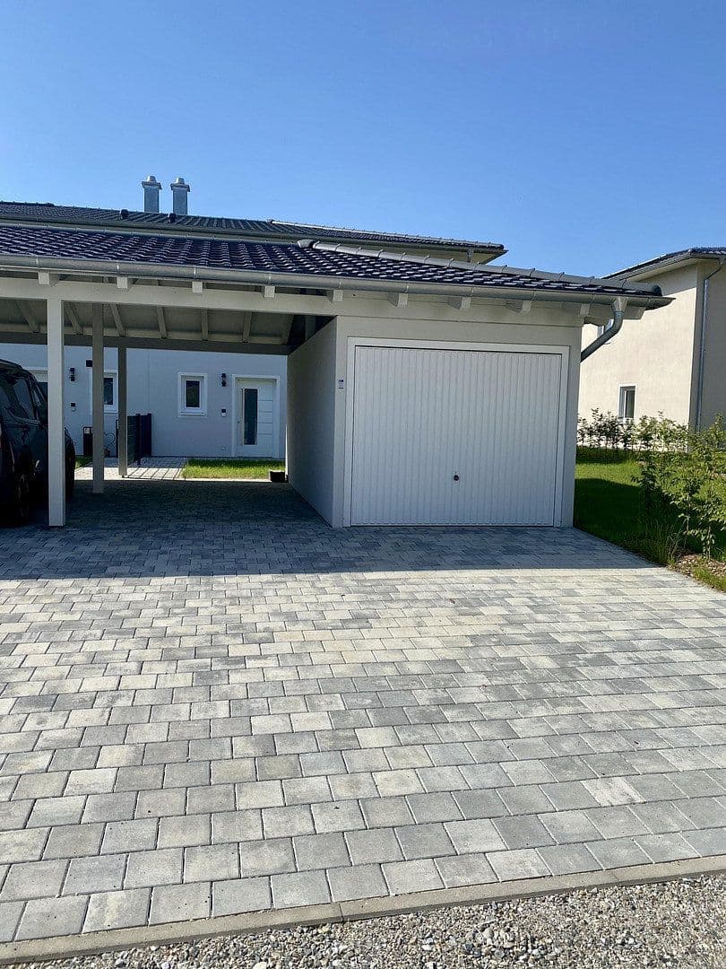 Prodej domu 128 m², pozemek 445 m², Niedertaufkirchen, Bavorsko Prodej domu 128 m², pozemek 445 m², Niedertaufkirchen, Bavorsko