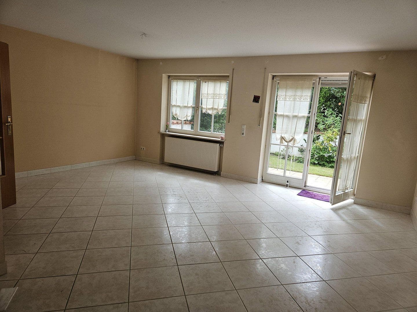 Prodej domu 135 m², pozemek 256 m², Zugspitzstraße, Dasing, Bavorsko Prodej domu 135 m², pozemek 256 m², Zugspitzstraße, Dasing, Bavorsko