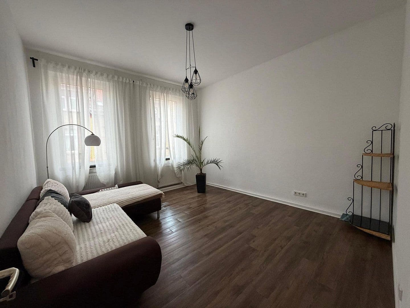 Pronájem bytu 2+1 70 m², Friedrich-Ebert-Str. 33, Worms, Porýní-Falc Pronájem bytu 2+1 70 m², Friedrich-Ebert-Str. 33, Worms, Porýní-Falc