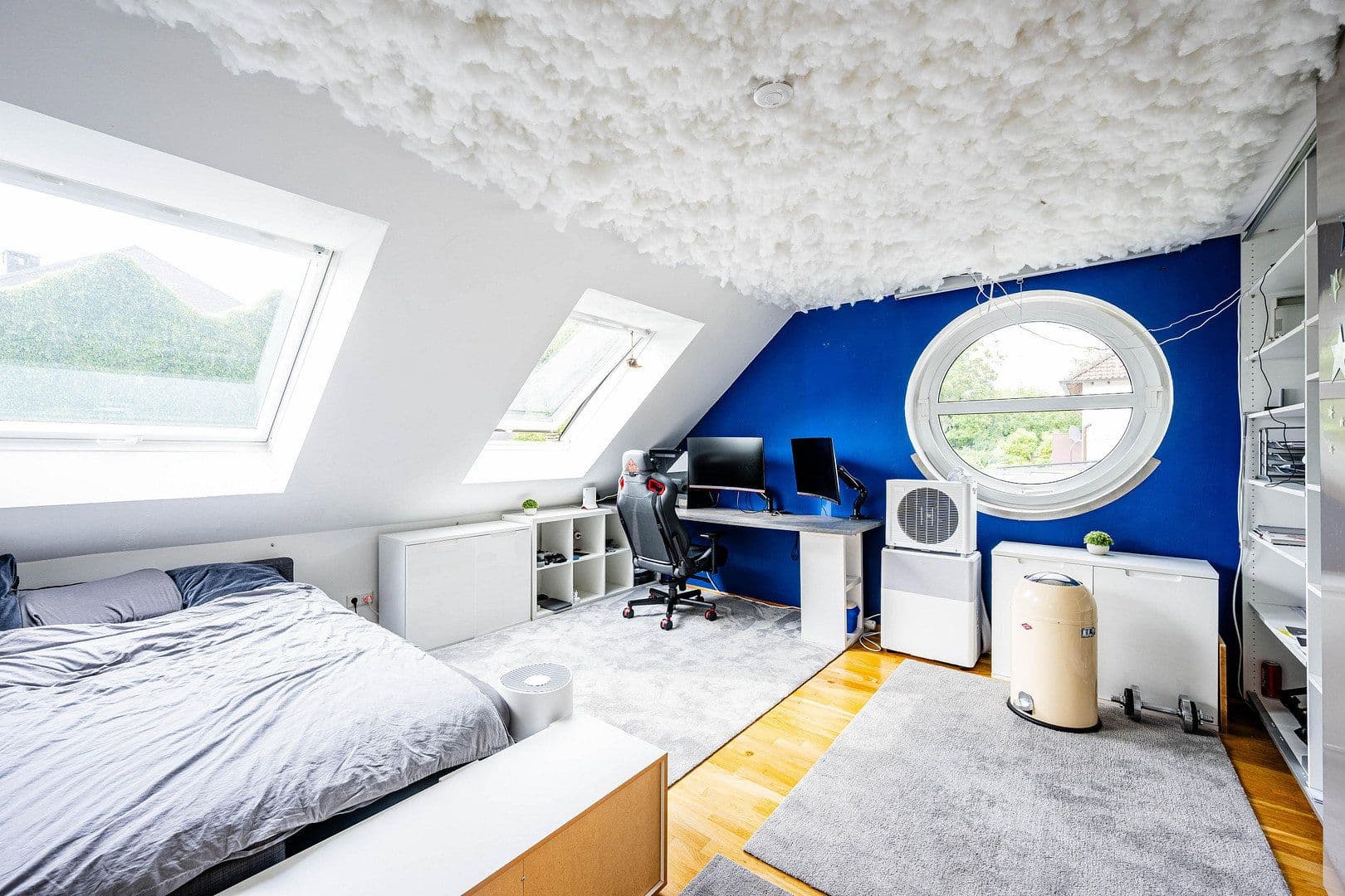 Prodej domu 173 m², pozemek 284 m², Solingen, Severní Porýní-Vestfálsko Prodej domu 173 m², pozemek 284 m², Solingen, Severní Porýní-Vestfálsko