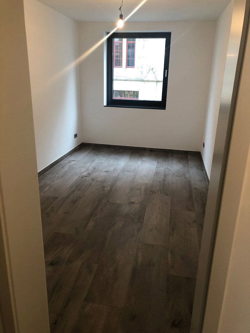 Pronájem bytu 3+1 70 m², Hannover, Dolní Sasko Pronájem bytu 3+1 70 m², Hannover, Dolní Sasko